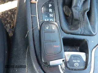 2019 Jeep Cherokee Latitude Plus with VIN 1C4PJMLBXKD229927, listed as a IAAI auction lot 42238552 with 90,984 mi miles and . Bid and sale history available at DreamBid. Image 11.