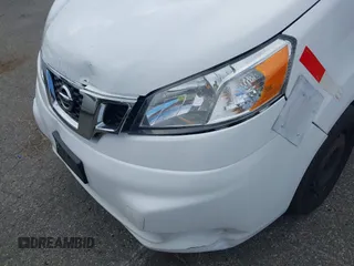 2017 Nissan NV200 S with VIN 3N6CM0KN4HK704326, listed as a IAAI auction lot 42165531 with 170,298 mi miles and . Bid and sale history available at DreamBid. Image 6.