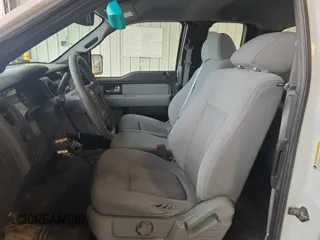 2014 Ford F-150 XL с VIN 1FTVX1EF2EKF74034, выставлен на аукционе IAAI как лот 42564771 с пробегом 128 012 миль миль и . История ставок и продаж доступна на DreamBid. Изображение 32.