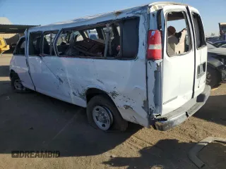 2005 Chevrolet Express Passenger with VIN 1GAHG39U851234497, listed as a Copart auction lot 77631364 with 173,891 mi miles and Salvage title. Bid and sale history available at DreamBid. Image 2.