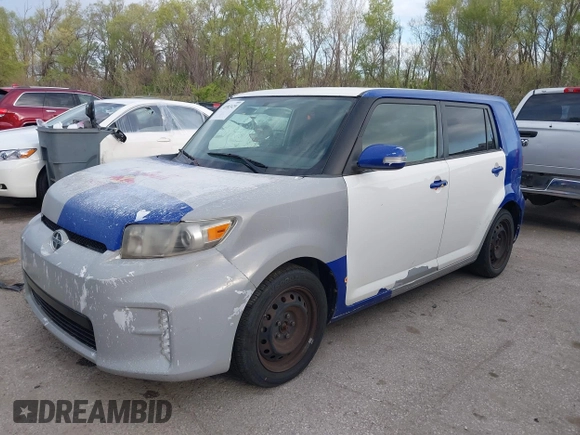 2013 Scion xB with VIN JTLZE4FE0DJ034785, listed as a IAAI auction lot 41982429 with 190,205 mi miles. Bid and sale history available at carsss.com. Image 2.