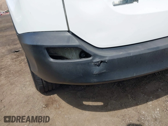 2013 Toyota RAV4 XLE with VIN JTMRFREV4D5000543, listed as a IAAI auction lot 42703469 with 231,337 mi miles and . Bid and sale history available at DreamBid. Image 18.