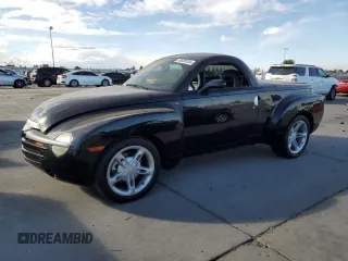 2004 Chevrolet SSR LS with VIN 1GCES14P14B111213, listed as a Copart auction lot 76535124 with 92,939 mi miles and Clean Title. Bid and sale history available at DreamBid. Image 1.