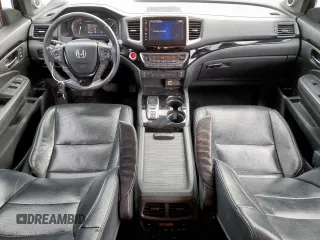 2017 Honda Pilot Elite with VIN 5FNYF6H0XHB047297, listed as a Copart auction lot 60731495 with 158,341 mi miles and Salvage title. Bid and sale history available at DreamBid. Image 8.