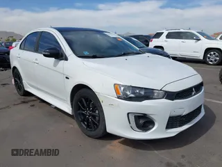 2017 Mitsubishi Lancer ES z VIN JA32U2FU1HU015080, wystawiony jako IAAI lot #42287693 z przebiegiem 73 278 mil mil oraz . Historia ofert i sprzedaży dostępna na DreamBid. Obrazek 1.