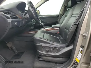 2011 BMW X5 35d z VIN 5UXZW0C57BL368978, wystawiony jako Copart lot #53004325 z przebiegiem 165 970 mil mil oraz Czysty tytuł • Clean title. Historia ofert i sprzedaży dostępna na DreamBid. Obrazek 7.