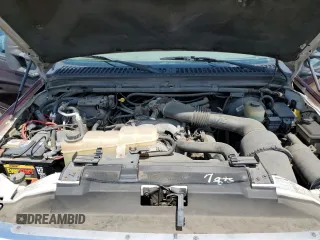 2000 Ford Excursion XLT z VIN 1FMNU41S0YEC33436, wystawiony jako Copart lot #58967765 z przebiegiem 150 114 mil mil oraz Szkody całkowita. Historia ofert i sprzedaży dostępna na DreamBid. Obrazek 12.