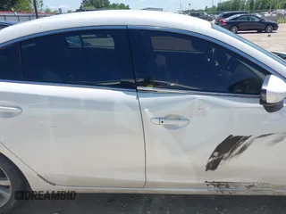 2015 Mazda 6 i Touring with VIN JM1GJ1V55F1209341, listed as a IAAI auction lot 41984500 with 192,140 mi miles. Bid and sale history available at carsss.com. Image 14.
