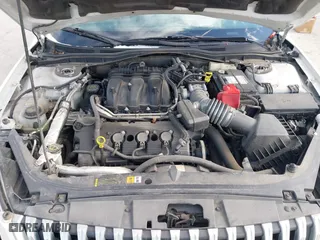 2010 Mercury Milan Premier with VIN 3MEHM0JG6AR665259, listed as a IAAI auction lot 41977470 with 74,485 mi miles. Bid and sale history available at carsss.com. Image 10.