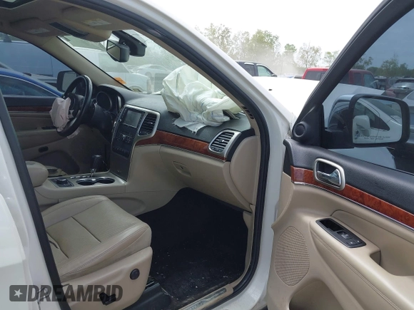 2011 Jeep Grand Cherokee Limited z VIN 1J4RR5GTXBC519319, wystawiony jako IAAI lot #42199900 z przebiegiem 193 359 mil mil oraz . Historia ofert i sprzedaży dostępna na DreamBid. Obrazek 5.