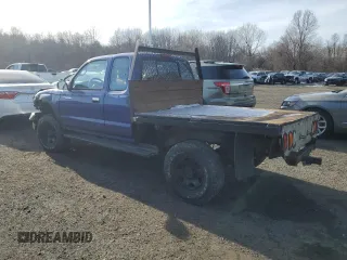 1996 Toyota Tacoma z VIN 4TAWM72N8TZ175396, wystawiony jako Copart lot #86846284 z przebiegiem 229 714 mil mil oraz Czysty tytuł • Clean title. Historia ofert i sprzedaży dostępna na DreamBid. Obrazek 2.