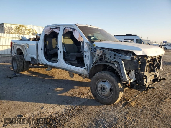 2024 Ford F-350 XL with VIN 1FT8W3DT5REC30446, listed as a Copart auction lot 88304145 with 23,260 mi miles and Salvage Title. Bid and sale history available at DreamBid. Image 4.