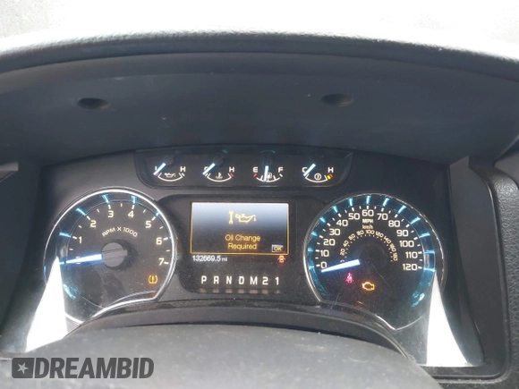2011 Ford F-150 XLT with VIN 1FTFW1ET3BKD95820, listed as a IAAI auction lot 41856965 with 132,669 mi miles. Bid and sale history available at carsss.com. Image 7.