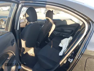 2022 Mitsubishi Mirage ES z VIN ML32FUFJ0NHF07994, wystawiony jako IAAI lot #41062919 z przebiegiem 8 058 mil mil oraz . Historia ofert i sprzedaży dostępna na DreamBid. Obrazek 8.