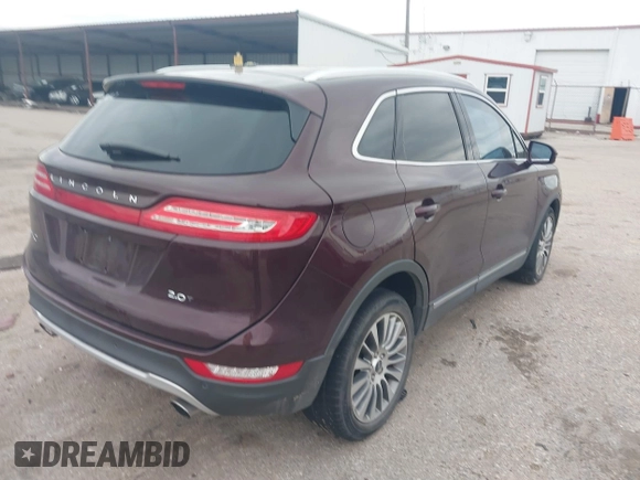 2017 Lincoln MKC Reserve z VIN 5LMCJ3C90HUL72098, wystawiony jako IAAI lot #41300727 z przebiegiem 74 507 mil mil oraz . Historia ofert i sprzedaży dostępna na DreamBid. Obrazek 4.