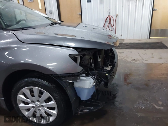 2019 Nissan Sentra S with VIN 3N1AB7AP6KY388074, listed as a IAAI auction lot 41931532 with 34,005 mi miles and . Bid and sale history available at DreamBid. Image 18.