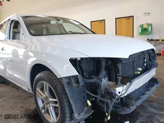 2015 Audi Q5 Premium Plus with VIN WA1DGAFP2FA130155, listed as a IAAI auction lot 41699314 with 118,377 mi miles. Bid and sale history available at carsss.com. Image 6.