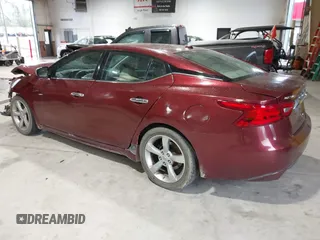2016 Nissan Maxima SV z VIN 1N4AA6AP8GC431166, wystawiony jako IAAI lot #41973524 z przebiegiem 119 093 mil mil oraz . Historia ofert i sprzedaży dostępna na DreamBid. Obrazek 3.