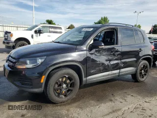 2017 Volkswagen Tiguan S z VIN WVGBV7AX5HK027589, wystawiony jako Copart lot #58035885 z przebiegiem 103 881 mil mil oraz Szkoda całkowita • Salvage title. Historia ofert i sprzedaży dostępna na DreamBid. Obrazek 1.