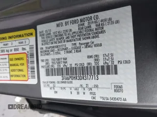 2013 Ford Fusion SE with VIN 3FA6P0HR3DR317713, listed as a IAAI auction lot 41825824 with 140,727 mi miles. Bid and sale history available at carsss.com. Image 9.
