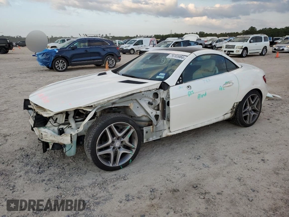 2013 Mercedes-Benz SLK 250 с VIN WDDPK4HA4DF064757, выставлен на аукционе Copart как лот 79703984 с пробегом 122 875 миль миль и Списание • Salvage title. История ставок и продаж доступна на DreamBid. Изображение 1.