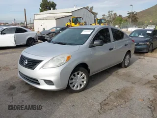 2012 Nissan Versa SL with VIN 3N1CN7AP3CL911095, listed as a IAAI auction lot 41814962 with 184,208 mi miles and . Bid and sale history available at carsss.com. Image 2.