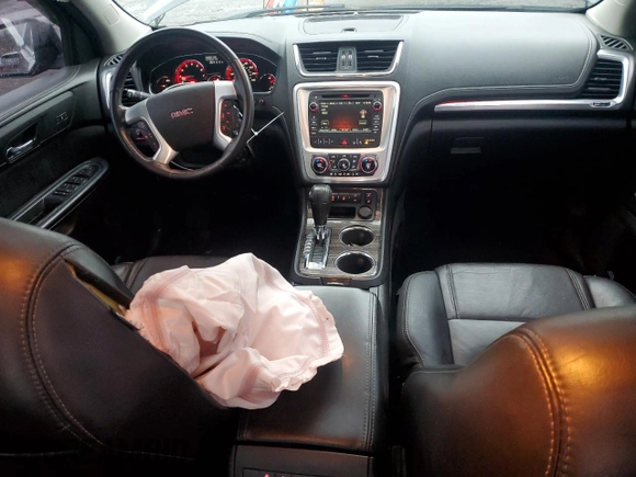 2014 GMC Acadia SLT with VIN 1GKKVSKD1EJ295010, listed as a Copart auction lot 83828794 with 137,443 mi miles and Salvage Title. Bid and sale history available at carsss.com. Image 8.