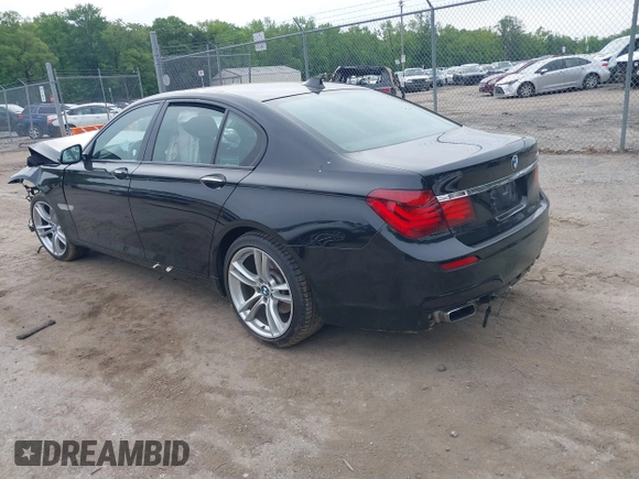 2015 BMW 7 Series 740i с VIN WBAYA6C54FGK16411, выставлен на аукционе IAAI как лот 42332689 с пробегом 59 153 миль миль и . История ставок и продаж доступна на DreamBid. Изображение 3.