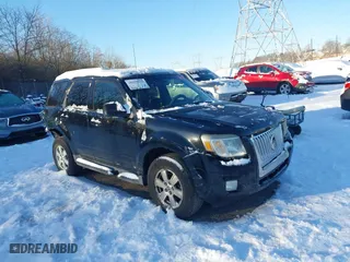 2010 Mercury Mariner with VIN 4M2CN8B78AKJ13007, listed as a IAAI auction lot 38525225 with 147,063 mi miles. Bid and sale history available at carsss.com. Image 1.