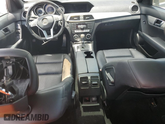 2012 Mercedes-Benz C 300 Sport with VIN WDDGF8BB7CR200079, listed as a Copart auction lot 61307535 with 131,500 mi miles and Clean title. Bid and sale history available at DreamBid. Image 8.
