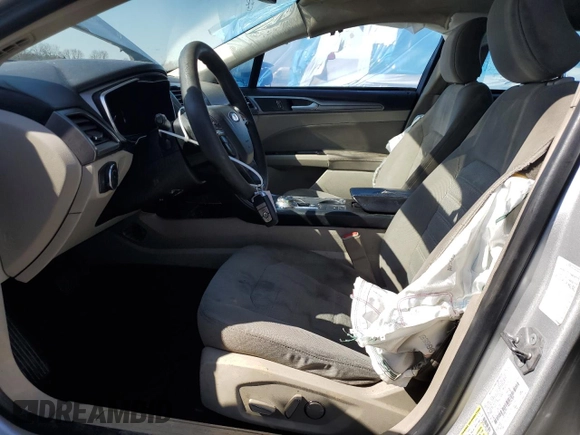 2019 Ford Fusion SE with VIN 3FA6P0LU7KR226789, listed as a Copart auction lot 48867755 with 200,260 mi miles and Clean Title. Bid and sale history available at DreamBid. Image 7.