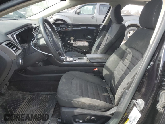 2019 Ford Fusion SE with VIN 3FA6P0HD6KR248596, listed as a Copart auction lot 45705115 with 48,988 mi miles and Salvage Title. Bid and sale history available at DreamBid. Image 7.