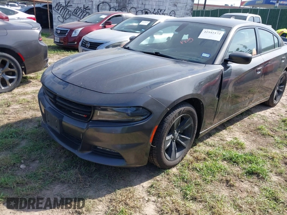 2017 Dodge Charger SXT z VIN 2C3CDXHG7HH559035, wystawiony jako IAAI lot #41942172 z przebiegiem 194 941 mil mil oraz . Historia ofert i sprzedaży dostępna na DreamBid. Obrazek 17.