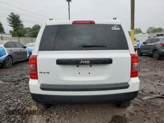 2014 Jeep Patriot Sport z VIN 1C4NJRBB1ED627425, wystawiony jako Copart lot #57900365 z przebiegiem 177 533 mil mil oraz Czysty tytuł • Clean title. Historia ofert i sprzedaży dostępna na DreamBid. Obrazek 6.