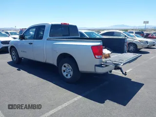 2006 Nissan Titan SE with VIN 1N6AA06A86N549620, listed as a IAAI auction lot 42828514 with 218,400 mi miles and . Bid and sale history available at DreamBid. Image 3.