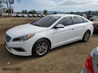 2017 Hyundai Sonata SE with VIN 5NPE24AF6HH576099, listed as a Copart auction lot 53677755 with 60,863 mi miles and Salvage Title. Bid and sale history available at carsss.com. Image 1.
