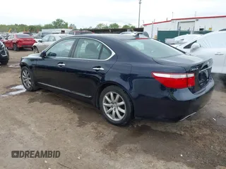 2009 Lexus LS 460 с VIN JTHCL46F995003808, выставлен на аукционе IAAI как лот 42236646 с пробегом 132 083 миль миль и . История ставок и продаж доступна на DreamBid. Изображение 3.