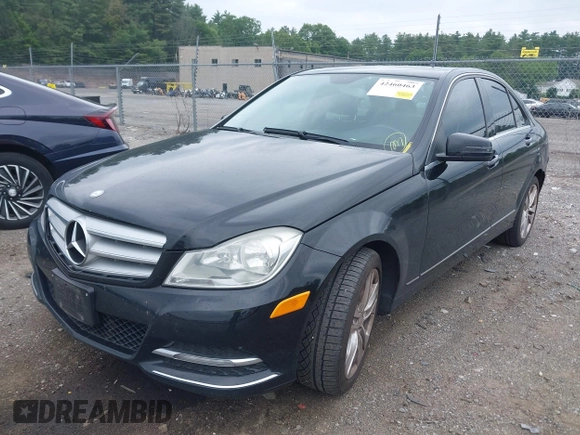 2013 Mercedes-Benz C 300 Sport with VIN WDDGF8AB0DR245657, listed as a IAAI auction lot 42460463 with 115,532 mi miles and . Bid and sale history available at DreamBid. Image 17.