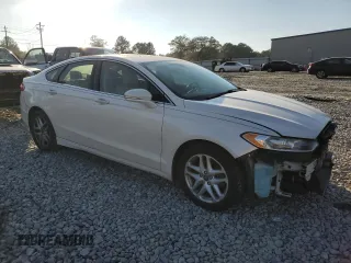 2013 Ford Fusion SE with VIN 3FA6P0HR3DR376065, listed as a Copart auction lot 89326765 with 136,226 mi miles and Clean Title. Bid and sale history available at carsss.com. Image 4.