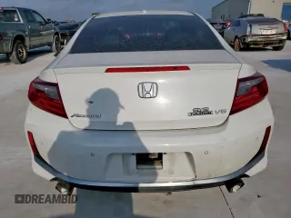 2016 Honda Accord Touring with VIN 1HGCT2B05GA007853, listed as a Copart auction lot 58066705 with 147,618 mi miles and Clean title. Bid and sale history available at DreamBid. Image 6.