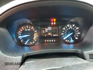 2016 Ford Explorer z VIN 1FM5K7B82GGB40530, wystawiony jako Copart lot #55830265 z przebiegiem 86 859 mil mil oraz Szkoda całkowita • Salvage title. Historia ofert i sprzedaży dostępna na DreamBid. Obrazek 9.