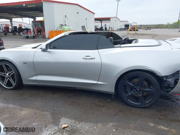2016 Chevrolet Camaro 2SS with VIN 1G1FH3D72G0158192, listed as a IAAI auction lot 41875714 with 79,913 mi miles. Bid and sale history available at carsss.com. Image 14.