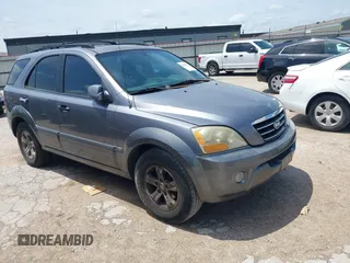 2007 Kia Sorento EX with VIN KNDJD736175693580, listed as a IAAI auction lot 42101625 with 230,030 mi miles and . Bid and sale history available at DreamBid. Image 1.
