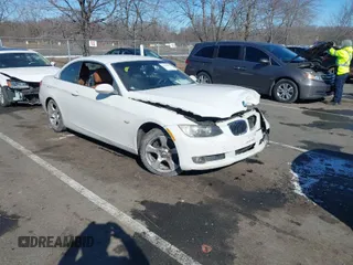 2009 BMW 3 Series 328i with VIN WBAWR33569P461181, listed as a IAAI auction lot 41640482 with 141,936 mi miles and . Bid and sale history available at DreamBid. Image 1.