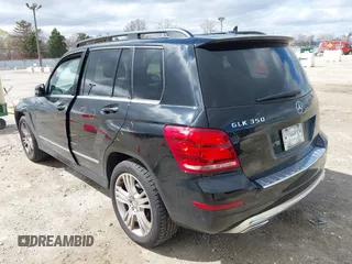 2015 Mercedes-Benz GLK with VIN WDCGG8JB0FG402300, listed as a IAAI auction lot 41969142 with 135,806 mi miles. Bid and sale history available at carsss.com. Image 3.