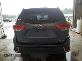 2018 Toyota Highlander Limited with VIN 5TDDZRFH0JS491953, listed as a Copart auction lot 58391675 with 212,019 mi miles and Salvage title. Bid and sale history available at DreamBid. Image 6.