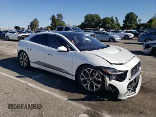 2019 Jaguar I-Pace SE z VIN SADHC2S18K1F73762, wystawiony jako Copart lot #49235464 z przebiegiem 43 376 mil mil oraz . Historia ofert i sprzedaży dostępna na DreamBid. Obrazek 4.