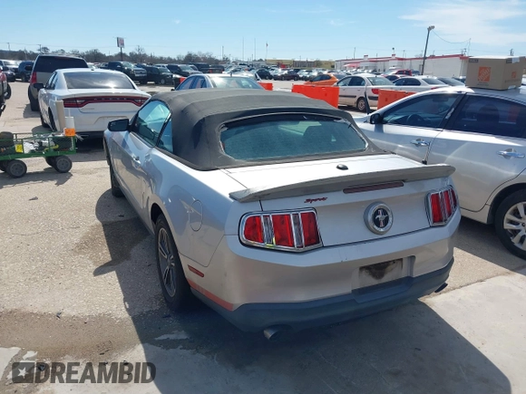 2012 Ford Mustang V6 with VIN 1ZVBP8EM4C5286227, listed as a IAAI auction lot 41638279 with Not Provided miles and . Bid and sale history available at carsss.com. Image 3.