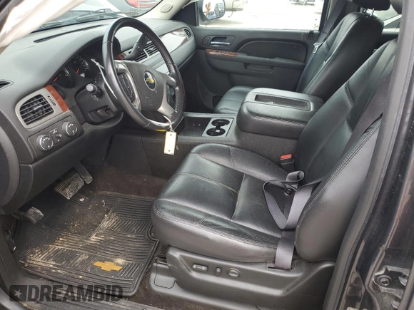 2011 Chevrolet Avalanche LT z VIN 3GNTKFE33BG214581, wystawiony jako Copart lot #55279435 z przebiegiem 182 711 mil mil oraz Szkoda całkowita • Salvage title. Historia ofert i sprzedaży dostępna na DreamBid. Obrazek 7.