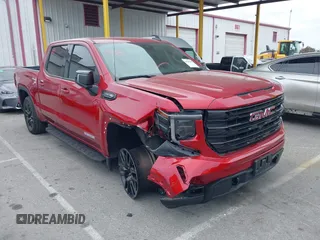2023 GMC Sierra 1500 Elevation z VIN 3GTUUCED0PG229206, wystawiony jako IAAI lot #42366975 z przebiegiem 39 395 mil mil oraz . Historia ofert i sprzedaży dostępna na DreamBid. Obrazek 1.